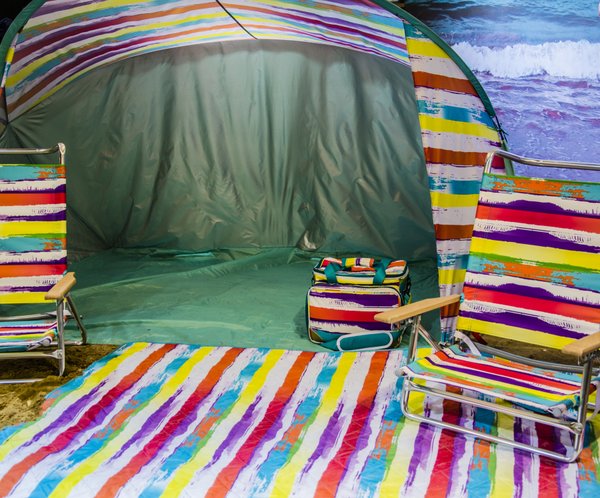 Découvrez un camping avec piscine couverte et chauffée : le plein air des bories