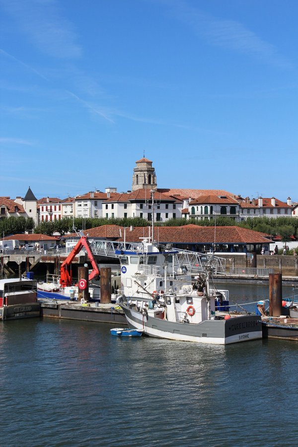 Quels sont les avantages de camper à Saint Jean de Luz ?