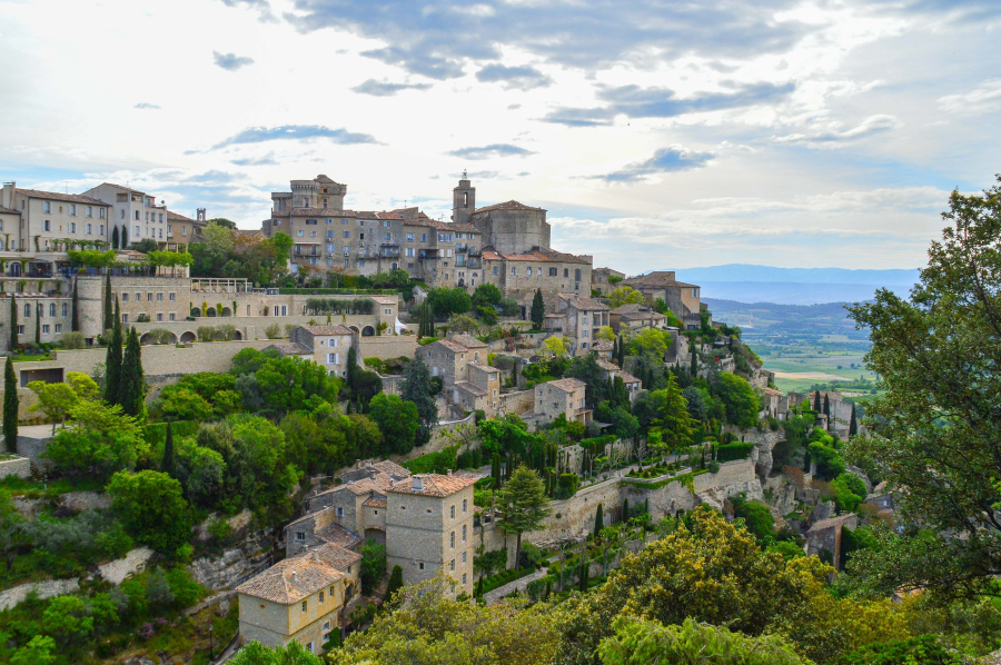 Découverte exclusive : top 5 des locations insolites dans le Luberon